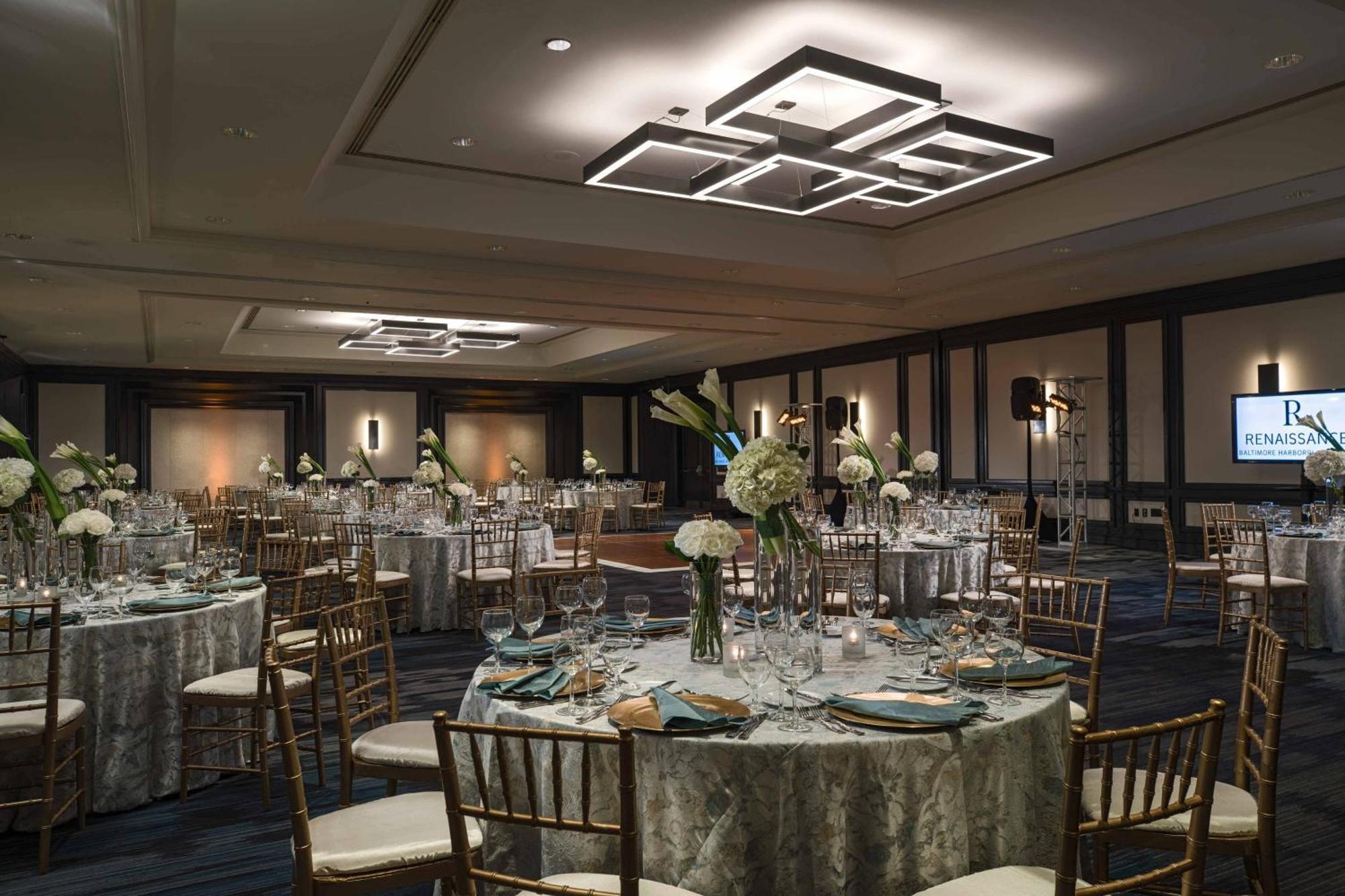Hotel Renaissance Harborplace