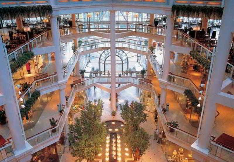 Renaissance Harborplace Hotel 4*