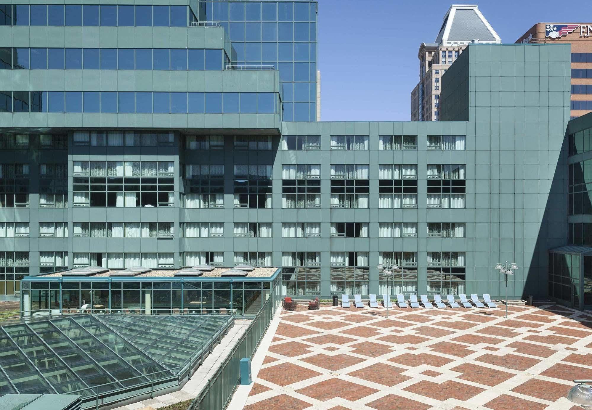 Renaissance Harborplace 4*